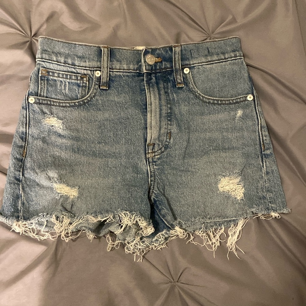 Madewell The Perfect Jean Short, light wash with fraying